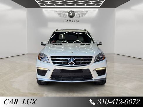 Used 2012 Mercedes-Benz ML 63 AMG 4MATIC w/ Driver Assistance Pkg image 8