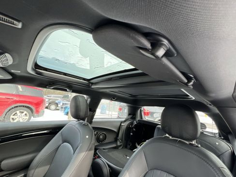 Used 2022 MINI Cooper SE image 21