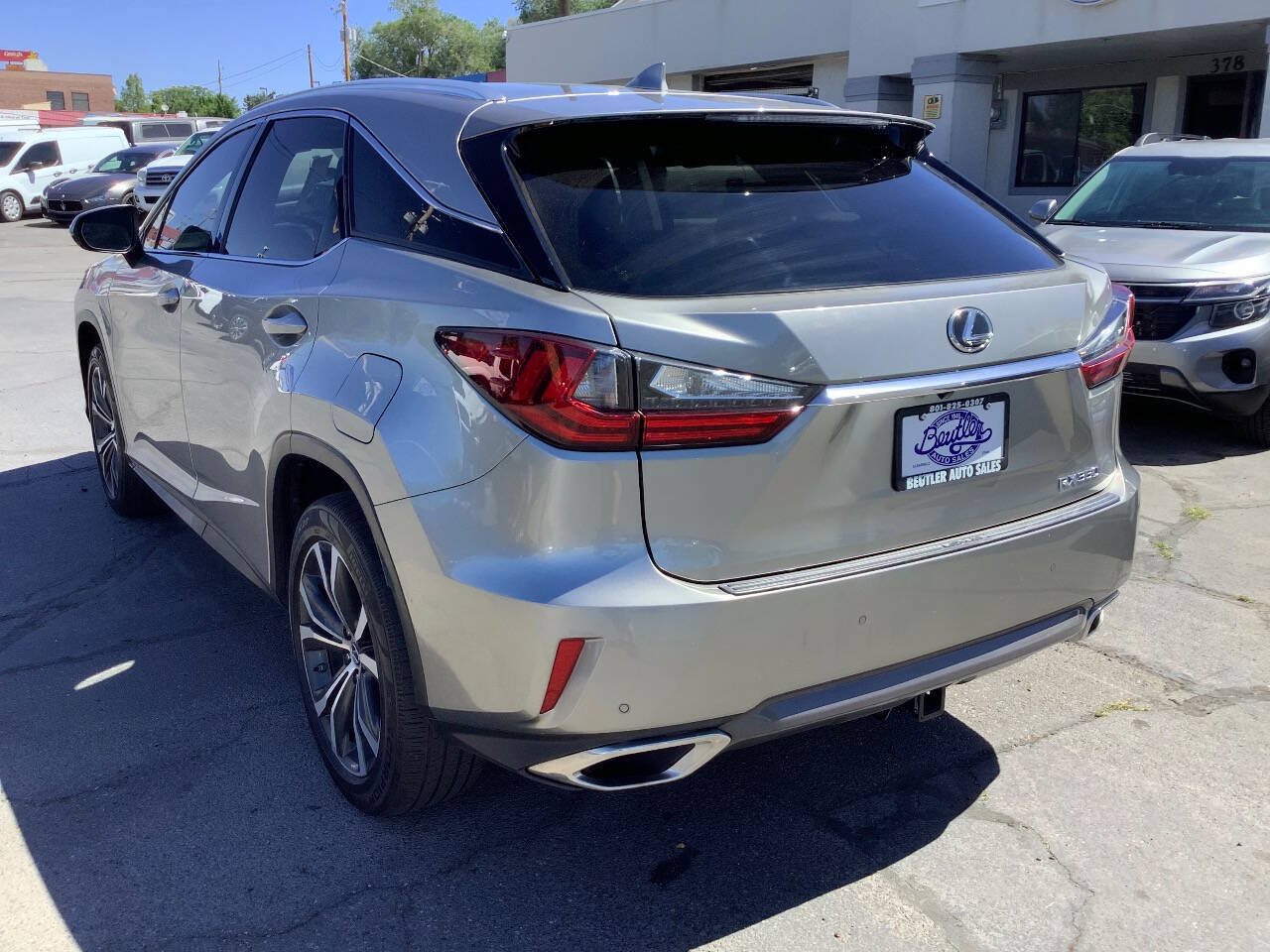 Used 2019 Lexus RX 350 AWD w/ Navigation Package image 16