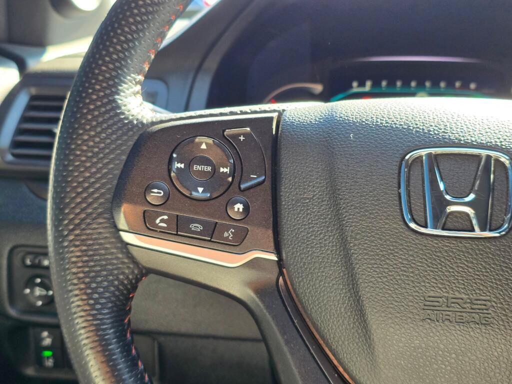 Used 2022 Honda Pilot TrailSport image 19