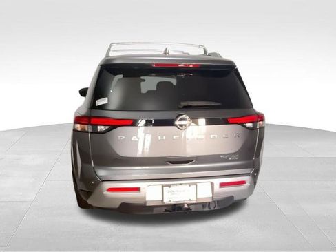 Certified 2024 Nissan Pathfinder Platinum w/ Cargo Package AWD/4WD image 6