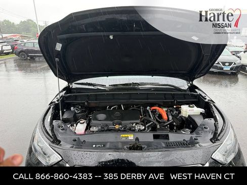 Used 2024 Toyota Highlander XLE AWD/4WD image 34