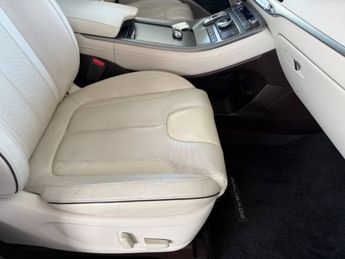 Used 2020 Hyundai Palisade Limited FWD image 17