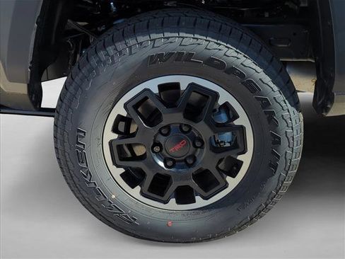 New 2025 Toyota Tacoma TRD Off-Road image 9