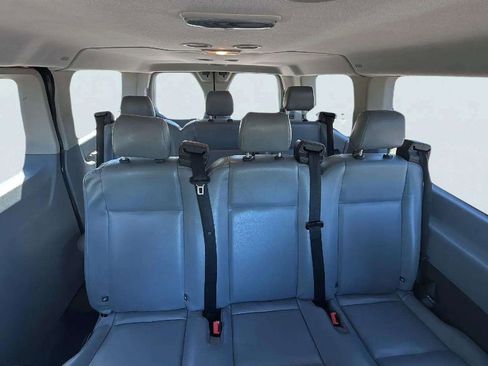 Used 2016 Ford Transit 150 XL image 17