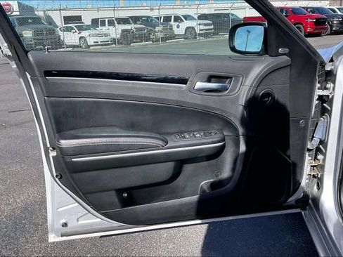 Used 2023 Chrysler 300 S image 18