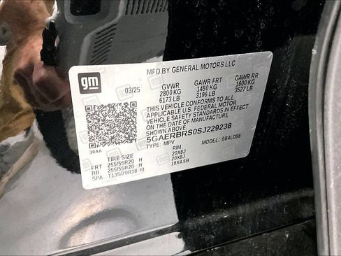 Used 2025 Buick Enclave Sport Touring FWD image 40