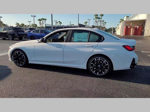 New 2025 BMW 330i 330i w/ M Sport Package image 12