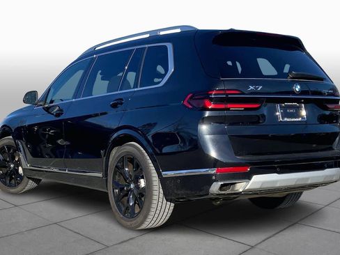 Certified 2025 BMW X7 xDrive40i image 12