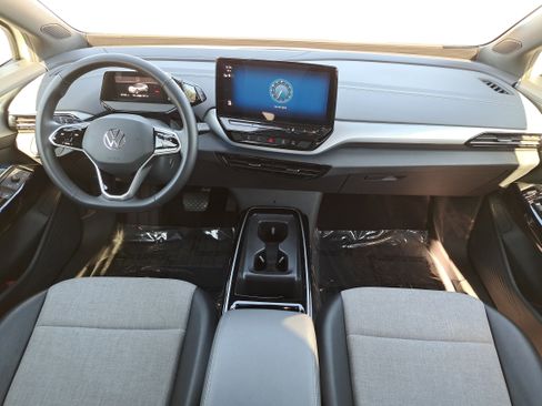 Used 2023 Volkswagen ID.4 Pro image 9