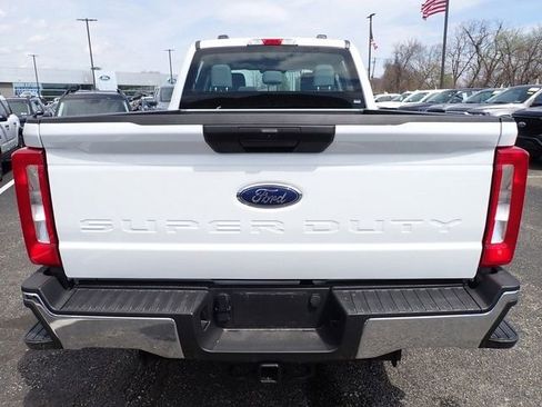 Certified 2024 Ford F250 XL w/ FX4 Off-Road Package AWD/4WD image 5