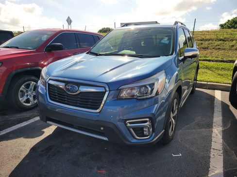 Used 2020 Subaru Forester Touring w/ Popular Package #2 image 3