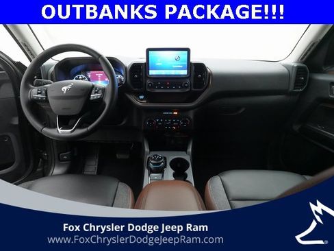 Used 2024 Ford Bronco Sport Outer Banks image 5