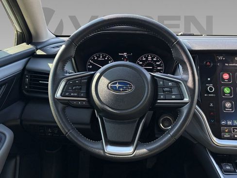 Used 2024 Subaru Outback Premium AWD/4WD image 11