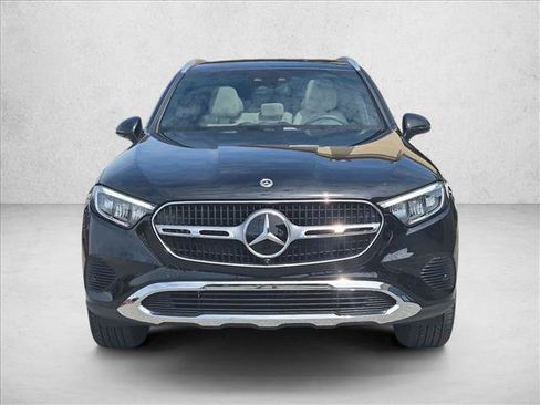 Certified 2025 Mercedes-Benz GLC 350e 4MATIC image 2