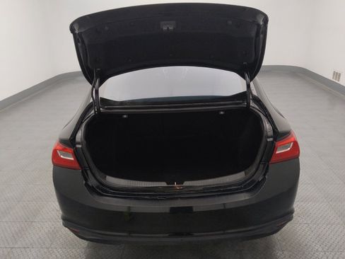 Used 2019 Chevrolet Malibu LS FWD image 29