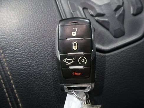 Used 2022 RAM 1500 Laramie image 27