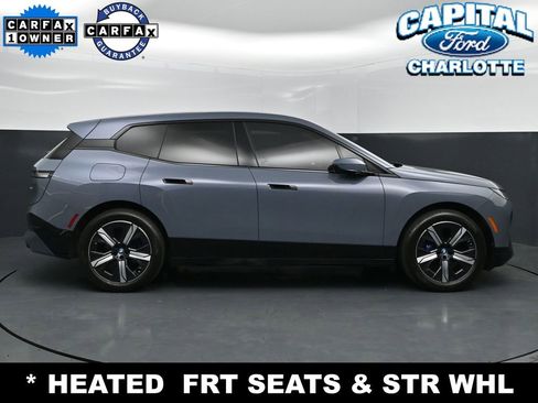 Used 2023 BMW iX xDrive50 w/ Sport Package AWD/4WD image 8