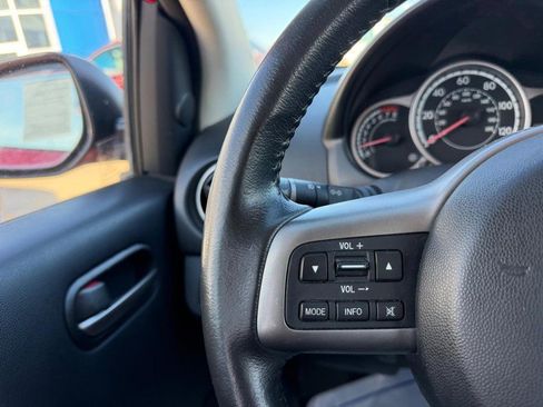 Used 2011 MAZDA MAZDA2 Touring image 11