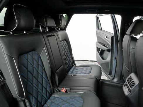 New 2026 Volkswagen Atlas Cross Sport SEL Premium R-Line image 23