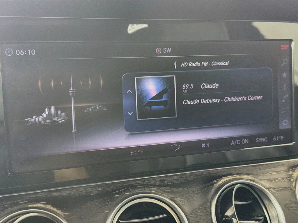 Used 2018 Mercedes-Benz E 300 image 16