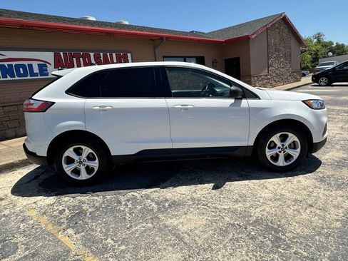 Used 2019 Ford Edge SE FWD image 10