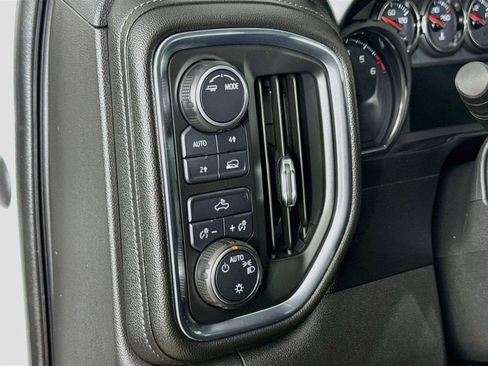 Used 2020 Chevrolet Silverado 1500 LT w/ All-Star Edition AWD/4WD image 15
