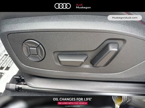 New 2025 Audi Q3 2.0T Premium Plus image 12