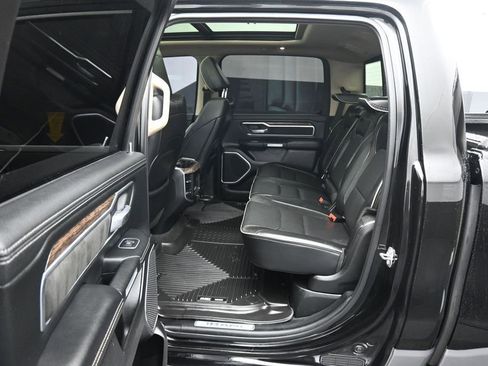 Used 2020 RAM 1500 Laramie AWD/4WD image 36