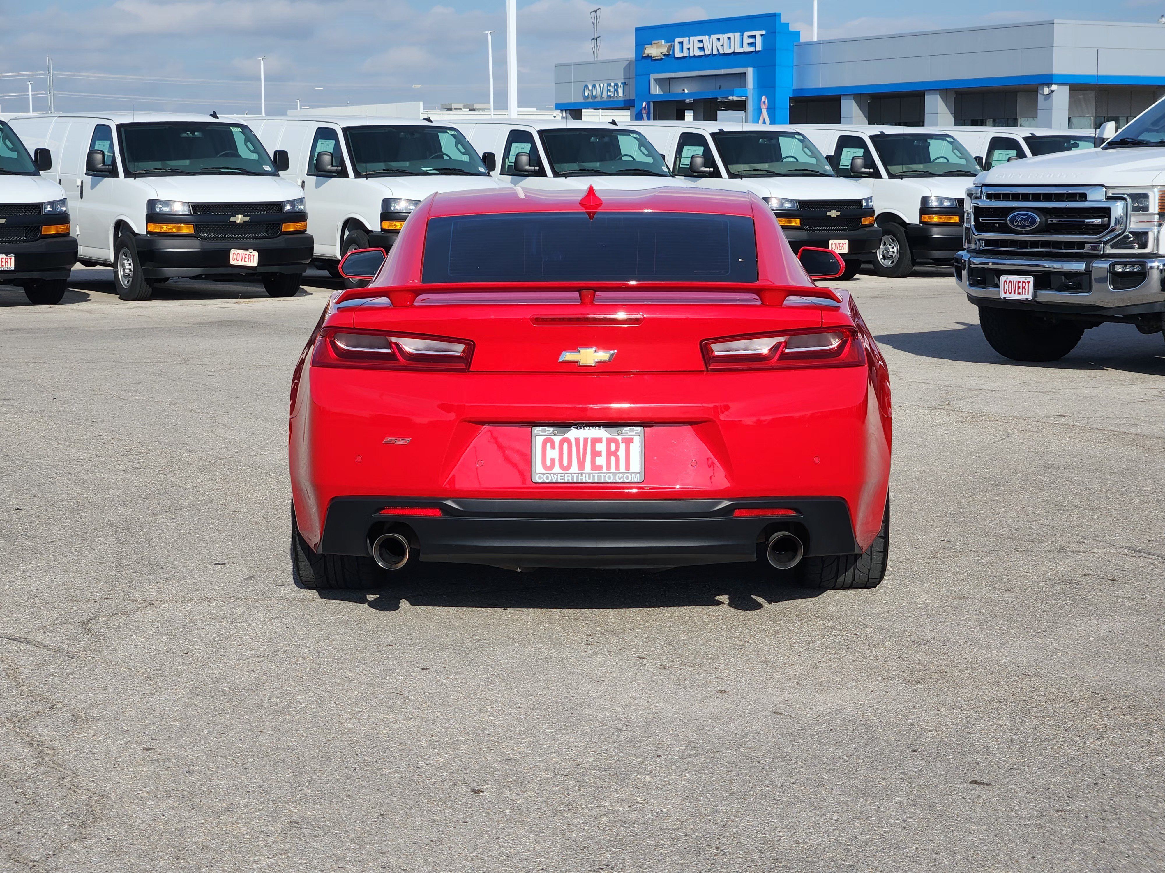 Used 2016 Chevrolet Camaro SS RWD image 6