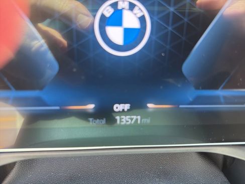 Certified 2024 BMW 430i xDrive Convertible w/ Premium Package AWD/4WD image 7