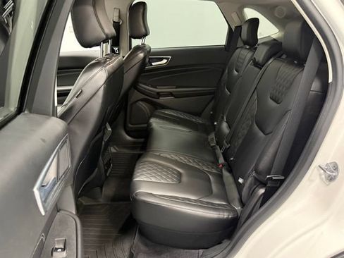 Used 2024 Ford Edge Titanium AWD/4WD image 31