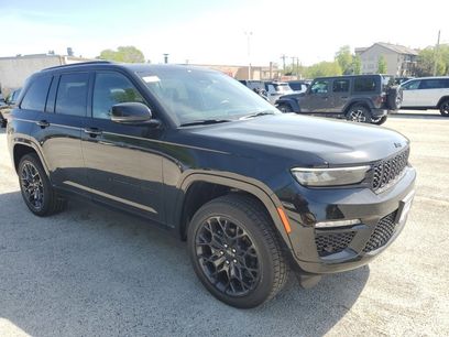 New 2025 Jeep Grand Cherokee Summit w/ High Altitude Package