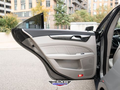 Used 2014 Mercedes-Benz CLS 550 image 43