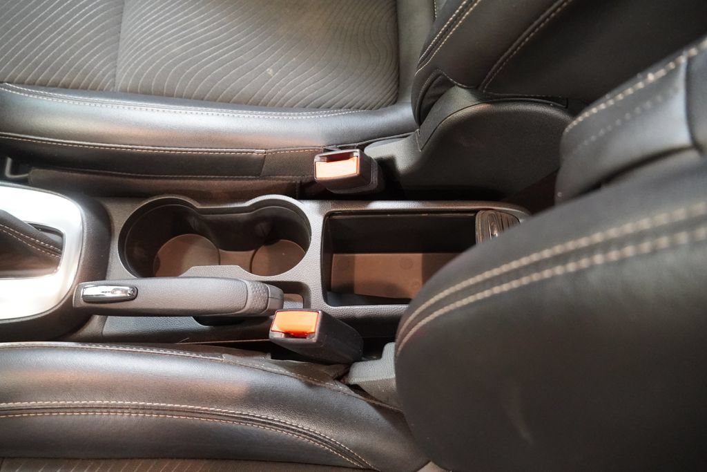Used 2014 Buick Encore Convenience FWD image 23