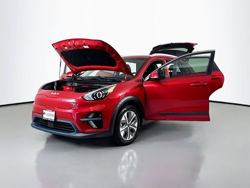 Used 2022 Kia Niro EX image 21