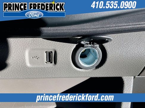 Used 2024 Ford Transit 250 Low Roof w/ Exterior Upgrade Package image 28