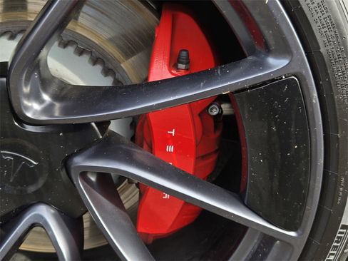 Used 2025 Tesla Model 3 Performance image 10