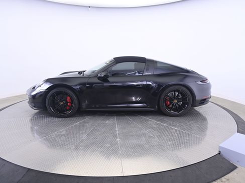 Certified 2024 Porsche 911 Targa 4S AWD/4WD image 12