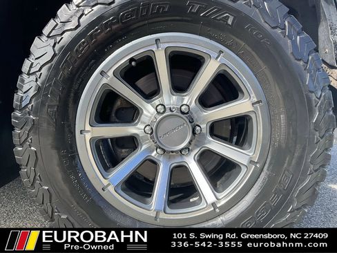 Used 2017 Ford F150 XLT w/ Equipment Group 302A Luxury AWD/4WD image 31