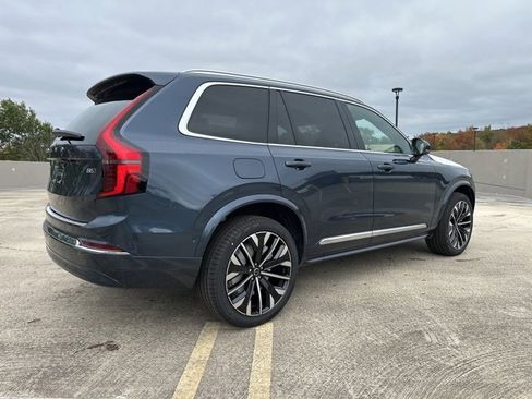 New 2026 Volvo XC90 B6 Plus w/ Protection Package Premier image 7