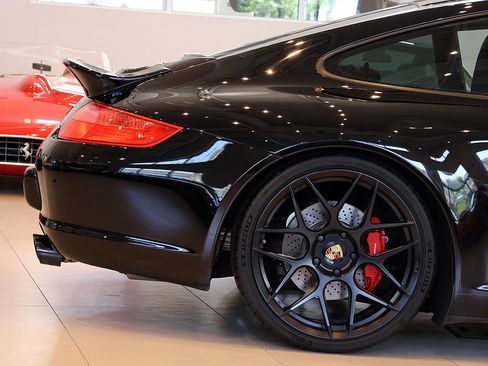 Used 2005 Porsche 911 Carrera S RWD image 9