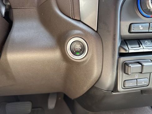 Used 2019 Chevrolet Silverado 1500 LT w/ All-Star Edition AWD/4WD image 17