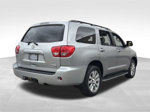 Used 2008 Toyota Sequoia Limited RWD image 8