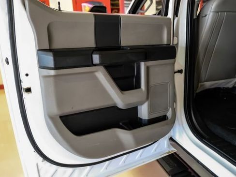 Used 2022 Ford F250 XL w/ Power Equipment Group image 47