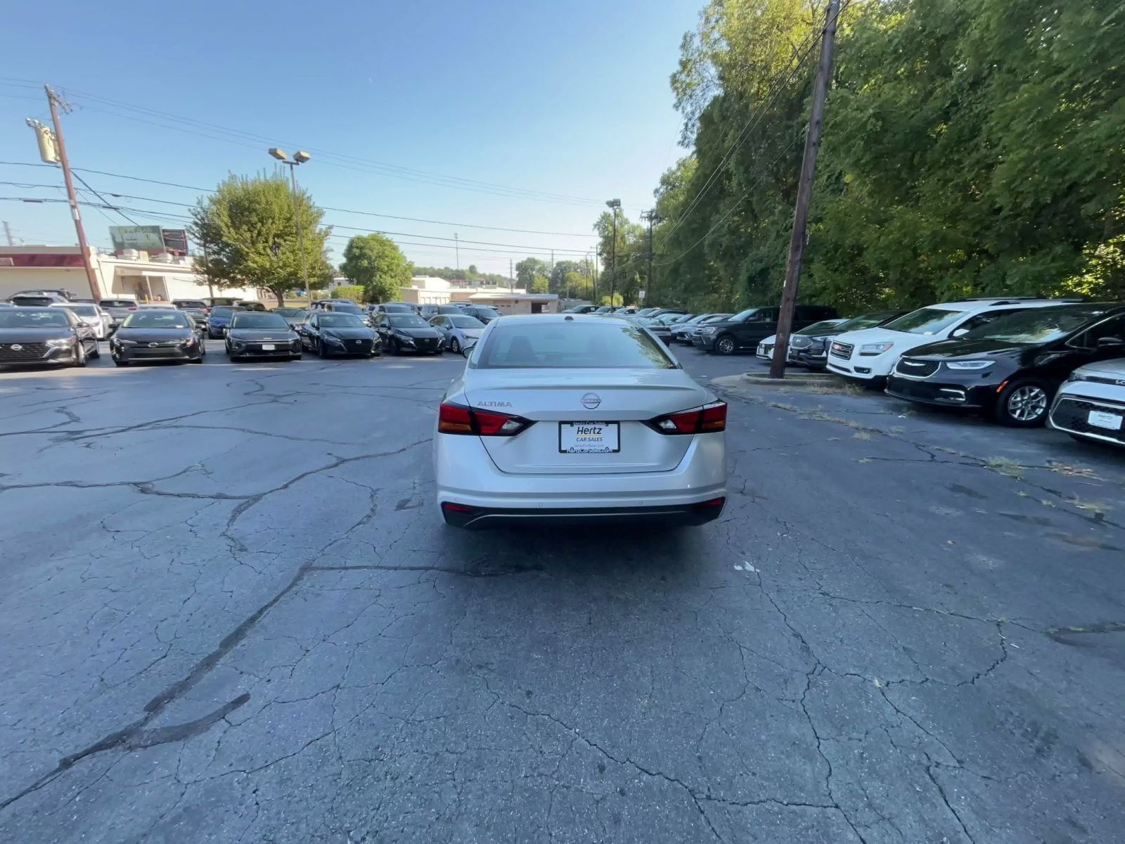 Used 2026 Nissan Altima 2.5 SV FWD image 12