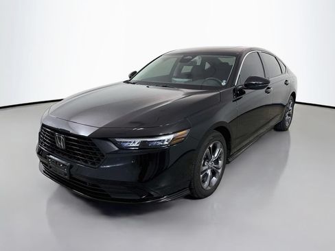 Used 2024 Honda Accord EX-L image 3