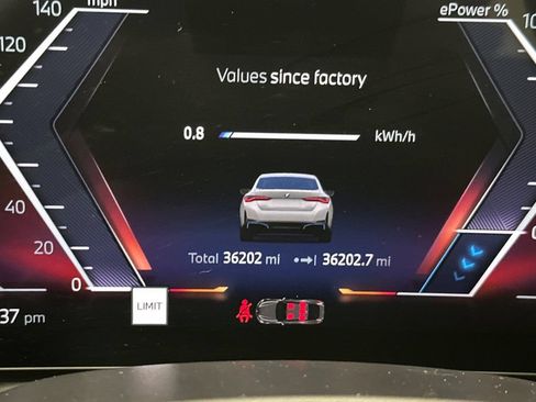 Used 2024 BMW i4 eDrive40 w/ Premium Package RWD image 31