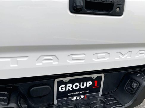 Used 2023 Toyota Tacoma SR RWD image 10