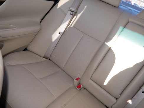 Used 2015 Nissan Altima 2.5 SL w/ Moonroof Package image 12